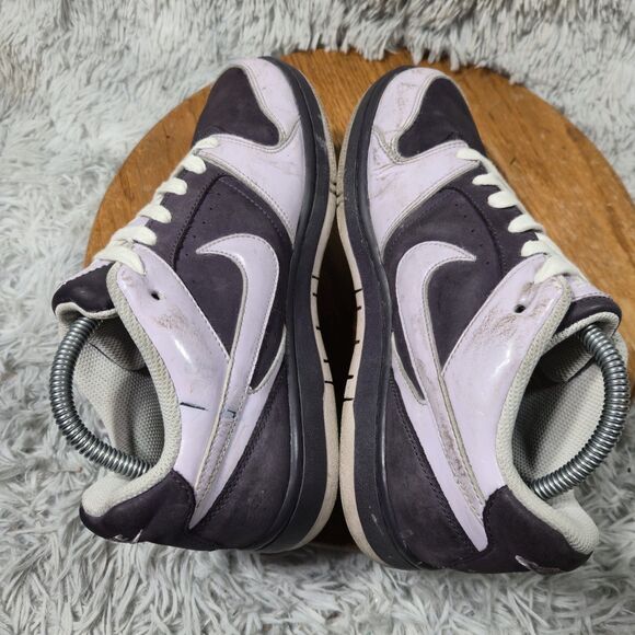 2007 Nike Dunk Low Women Size 9 Light/Dark Purple Retro Y2K Sneakers 318972-501 - Picture 4 of 10